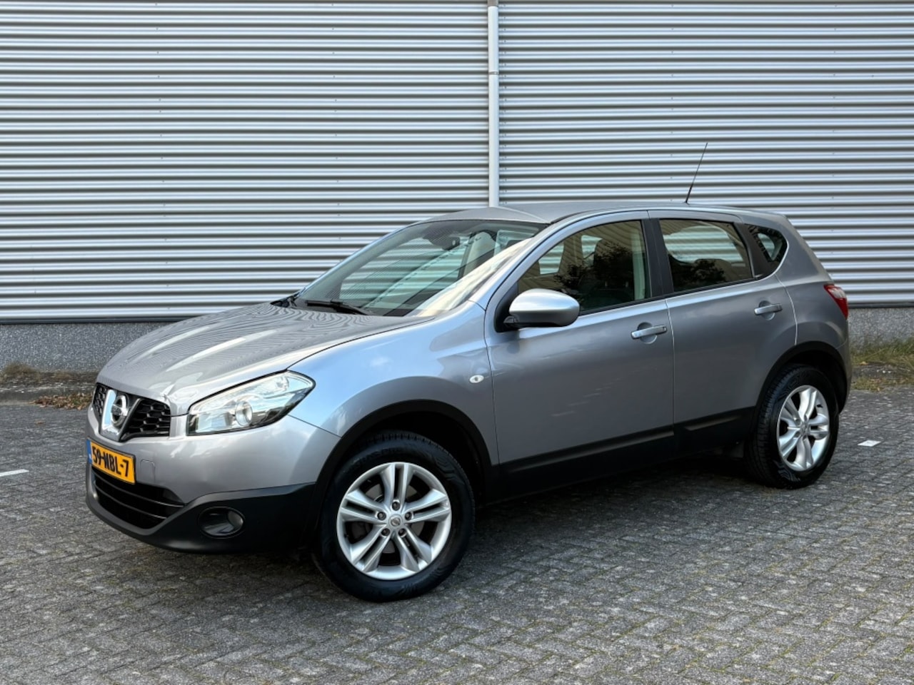 Nissan Qashqai - 1.6 Acenta Trekhaak Airco Cruise Control APK NIEUW - AutoWereld.nl