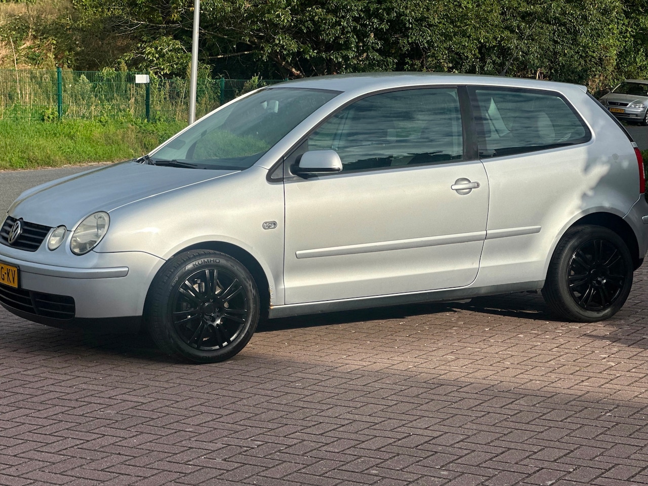 Volkswagen Polo - 1.4-16V met nieuw koppeling/apk/remblokken en schijven - AutoWereld.nl