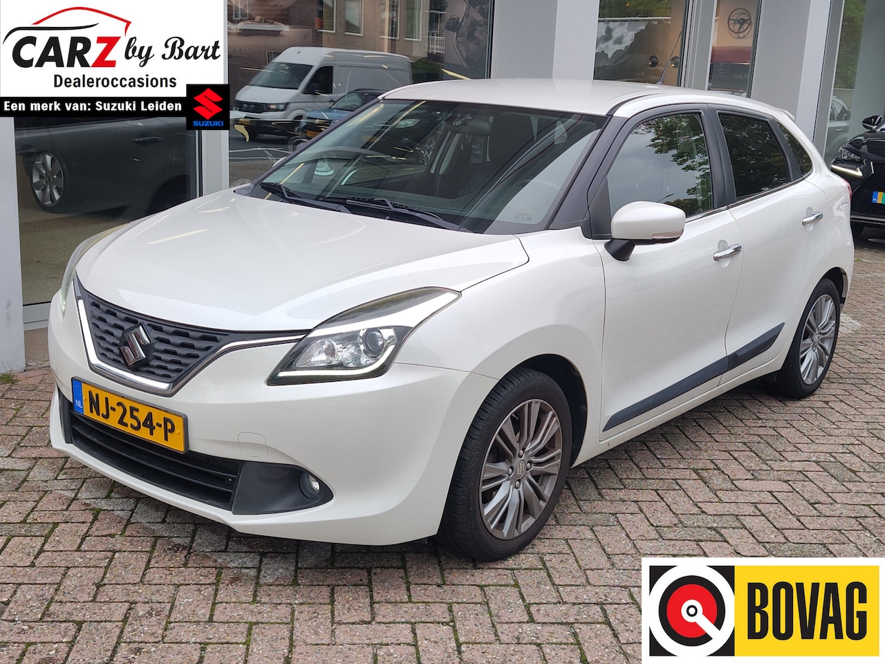 Suzuki Baleno - 1.2 SMART HYBRID HIGH EXECUTIVE Xenon | Adaptive Cruise | Navi | Clima - AutoWereld.nl