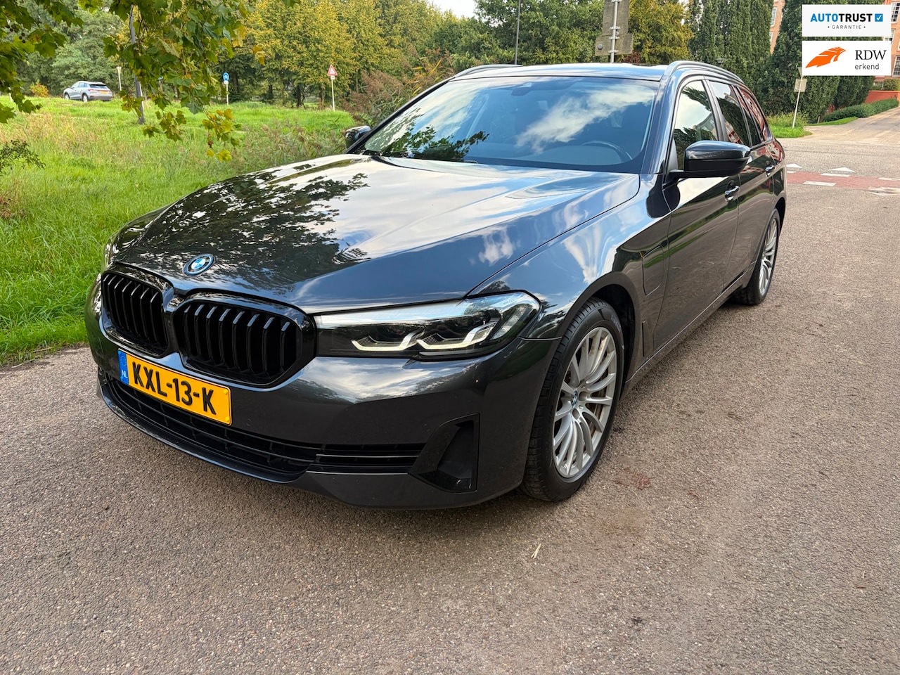 BMW 5-serie Touring - 530e Business El Trekhaak BTW Auto 89%SOH! - AutoWereld.nl