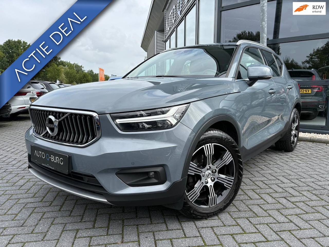 Volvo XC40 - B3 2.0 Mild hybrid | Automaat | LED | Carplay | PDC | Stoel/ Stuur verw | Cruise | Dealer - AutoWereld.nl