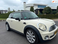 MINI 3-Deurs - 1.6 Cooper airco navigatie a.p.k. 2027
