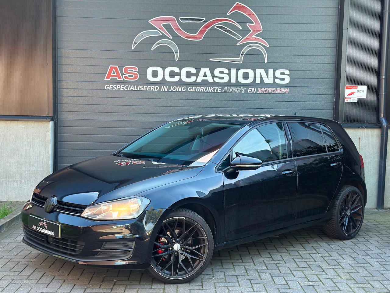 Volkswagen Golf - 1.6 TDI Bluetooth - Navi - Elektr ramen - AutoWereld.nl