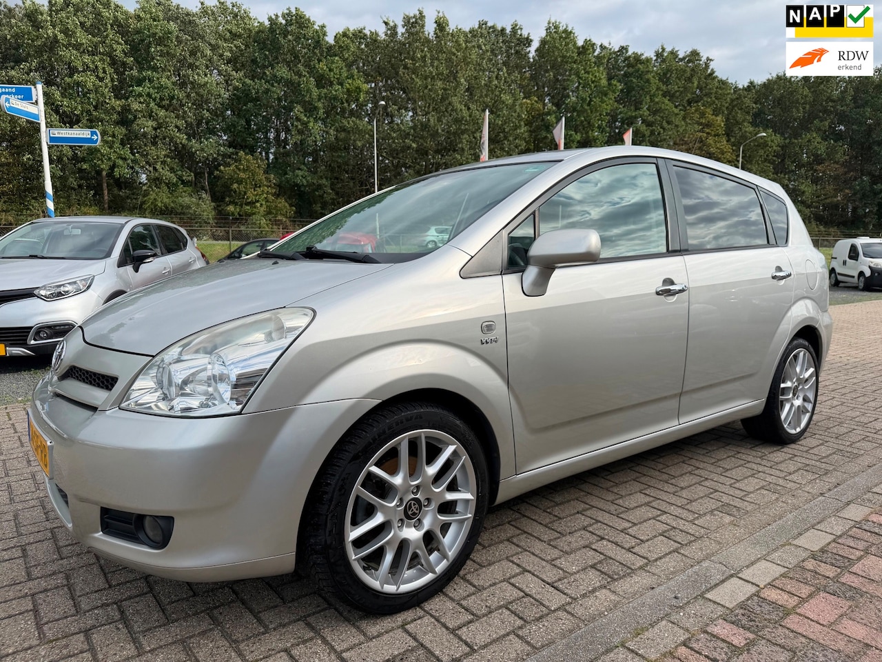 Toyota Corolla Verso - 1.8 VVT-i Luna 7p. 1.8 VVT-i Luna 7p. - AutoWereld.nl