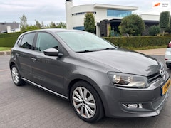 Volkswagen Polo - 1.4-16V Highline leder a.p.k 2027 airco