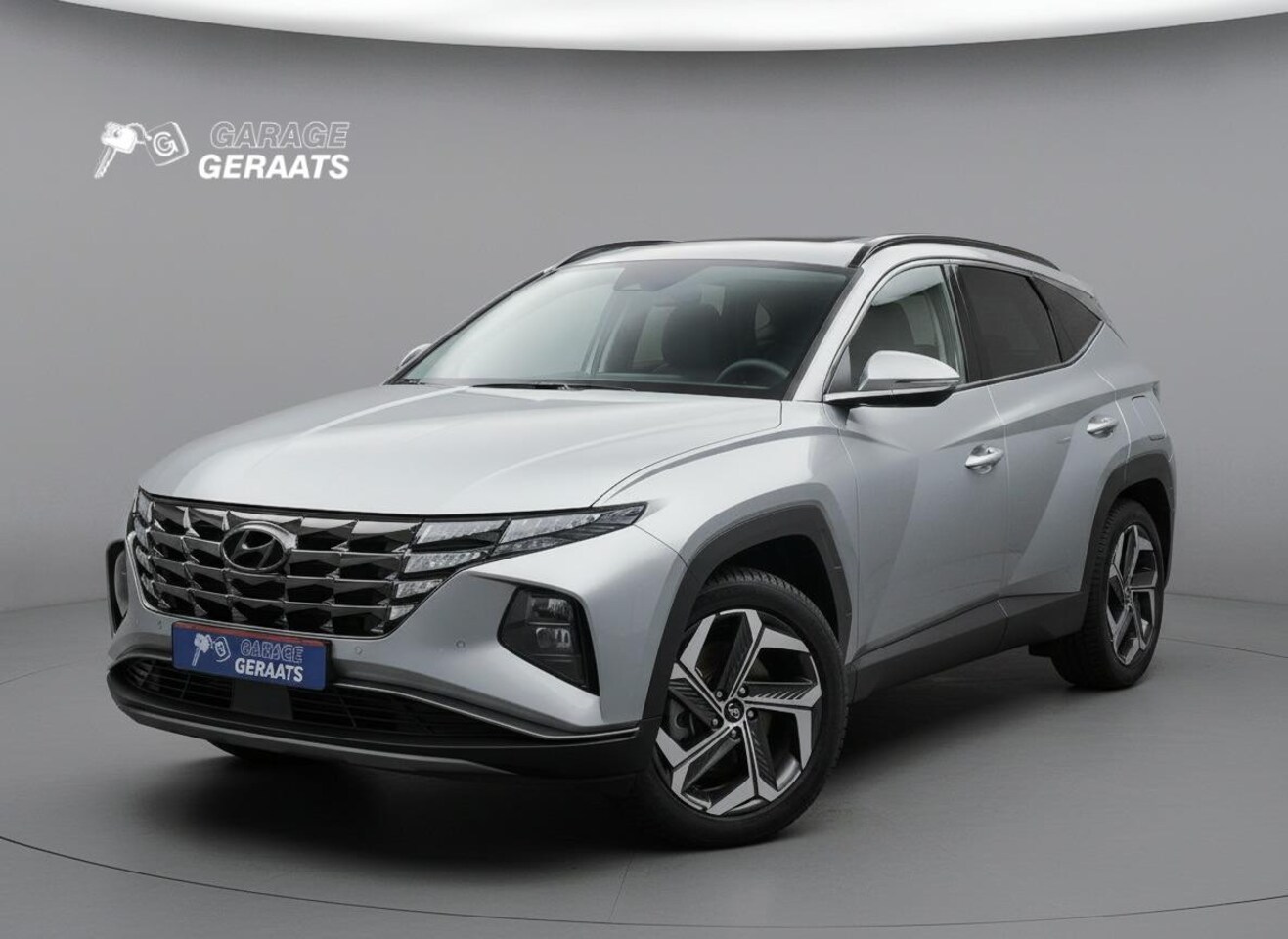 Hyundai Tucson - 1.6 T-GDI PHEV Comfort Smart 4WD l Elektr. achterklep, Stoel- en stuurverwarming, Parkeers - AutoWereld.nl