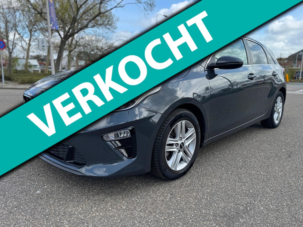 Kia Cee'd - Ceed 1.5 T-GDi DynamicPlusLine / 1e.eigenaar / automaat / dealer.onderhouden / navi / pdc - AutoWereld.nl