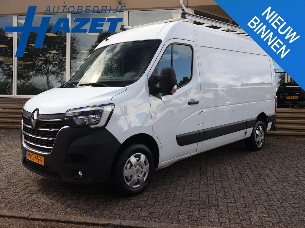 Renault Master - T35 2.3 dCi 150 PK L2H2 WORK EDITION + CARPLAY | CAMERA | CRUISE CONTROL | DAB | AIRCO - AutoWereld.nl