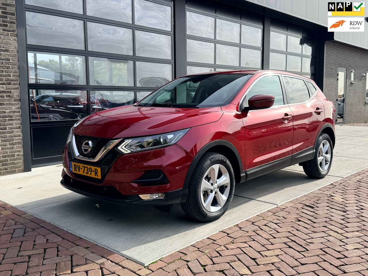 Nissan Qashqai - 1.2 Acenta | 22.000 KM! | Clima | Navi | Cruise | - AutoWereld.nl