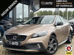 Volvo V40 Cross Country - 1.6 T4 Summum 179PK | NL AUTO | NAP | Lederen Bekleding | Achteruitrijcamera | Climate Con