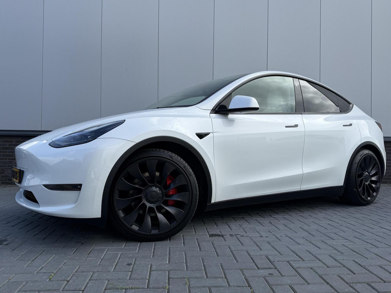 Tesla Model Y - Performance AWD 75 kWh SOH92% - AutoWereld.nl