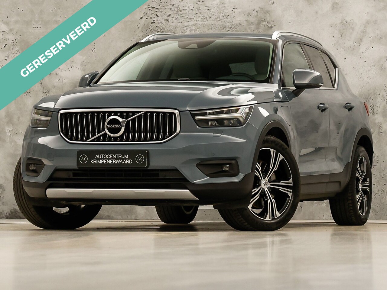 Volvo XC40 - 1.5 T5 Recharge Inscription 252Pk Automaat (APPLE CARPLAY, GROOT NAVI, LEDER, STOELVERWARM - AutoWereld.nl