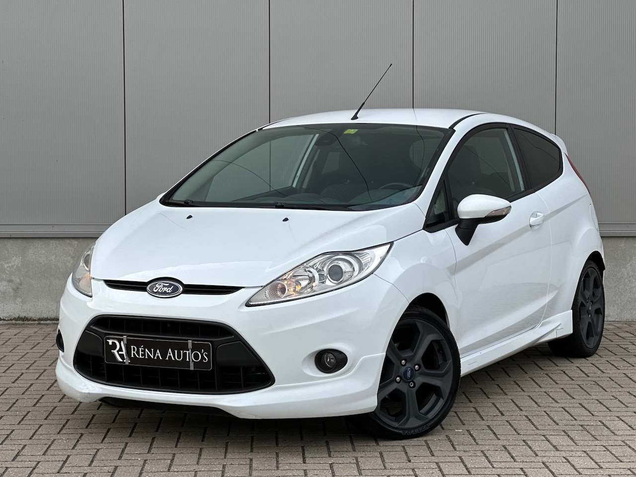 Ford Fiesta - 1.6 Sport ST-LINE / Cruise / Climate control / Nwe Apk / Bluetooth / CV - AutoWereld.nl