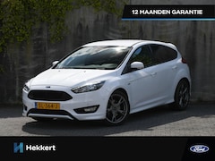 Ford Focus - ST-Line 1.5 EcoBoost 150pk NAVI | AUT. INPARKEREN | 17''LM | APPLE CARPLAY | CRUISE | USB