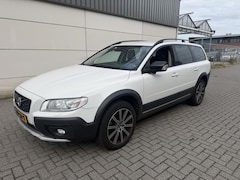 Volvo XC70 - 2.0 D4 FWD Summum LEER / TREKHAAK / CRUISE CONTROLE / EURO 6