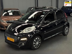 Peugeot 107 - 1.0 Envy Led Dagrijverlichting APK NAP Airco