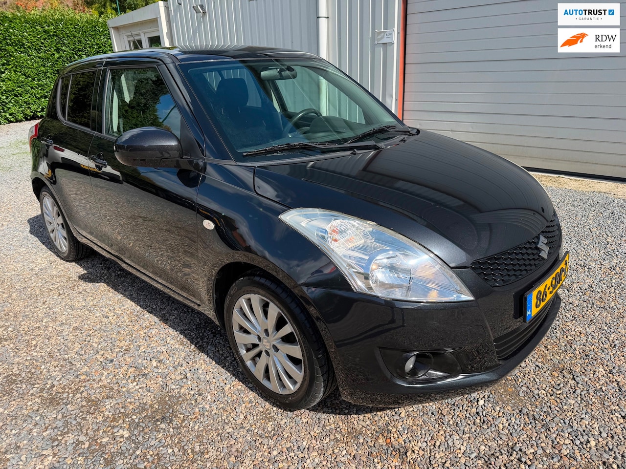 Suzuki Swift - 1.2 Exclusive EASSS CRUISE.CLIMA.NEW-APK.4xNEW.BANDEN! - AutoWereld.nl