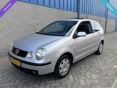 Volkswagen Polo - 1.4-16V AUTOMAAT|Nette Auto|Schuifdak|NW APK|Stoelverwarming