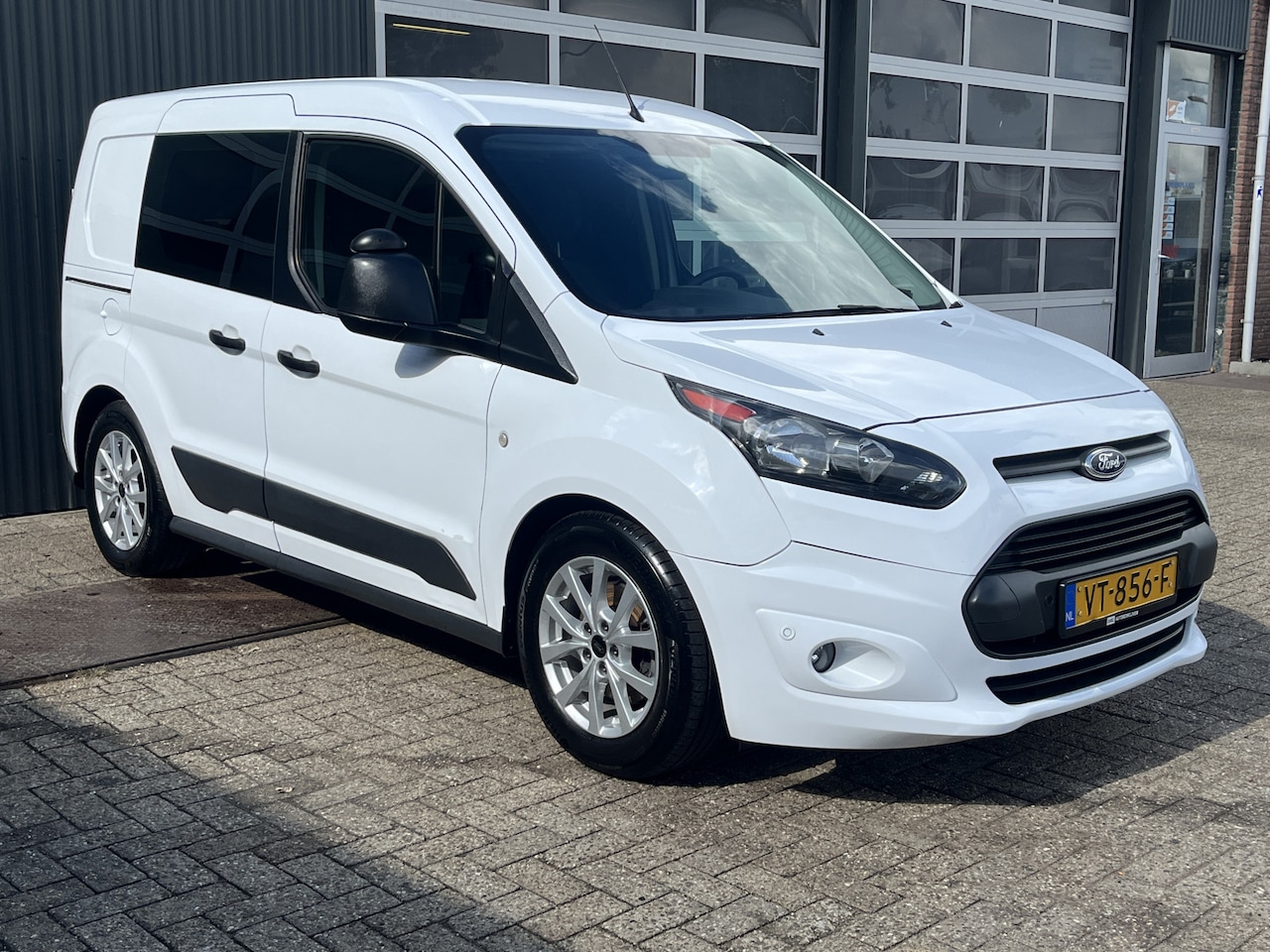 Ford Transit Connect - 1.0 Ecoboost Marge Benzine Airco 3-Persoons Sortimo Kastinrichting Omvormer Trekhaak 1200k - AutoWereld.nl