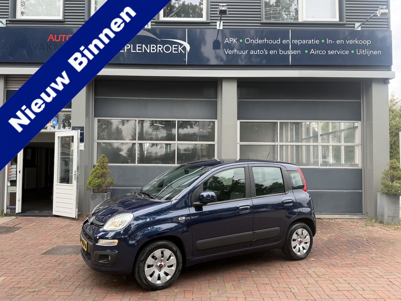 Fiat Panda - 0.9 TwinAir Lounge km 71.000 Nap 1e eigenaar Bj 2017 Hoge Zit Airco - AutoWereld.nl