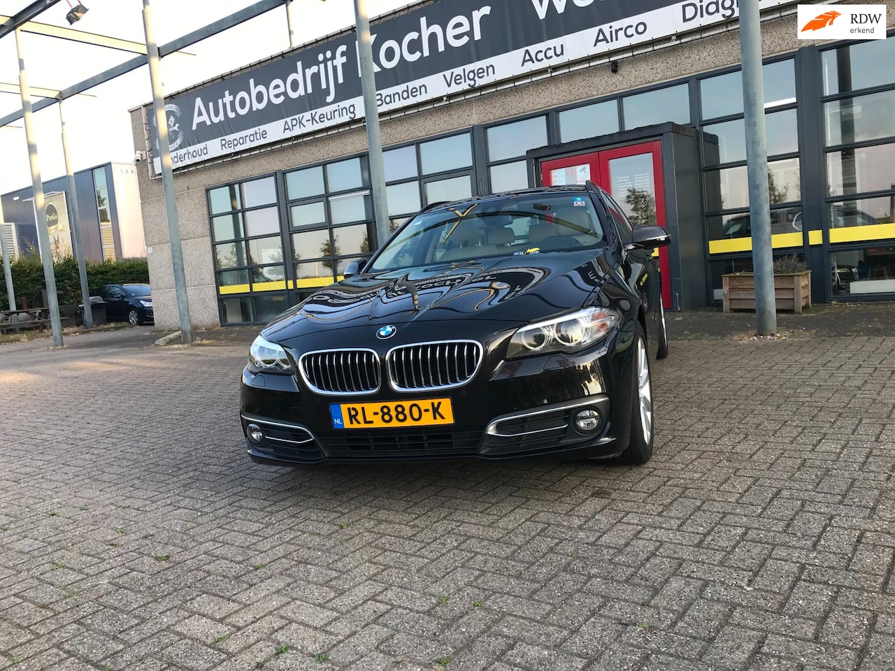 BMW 5-serie Touring - 520i High Executive 520i High Executive - AutoWereld.nl