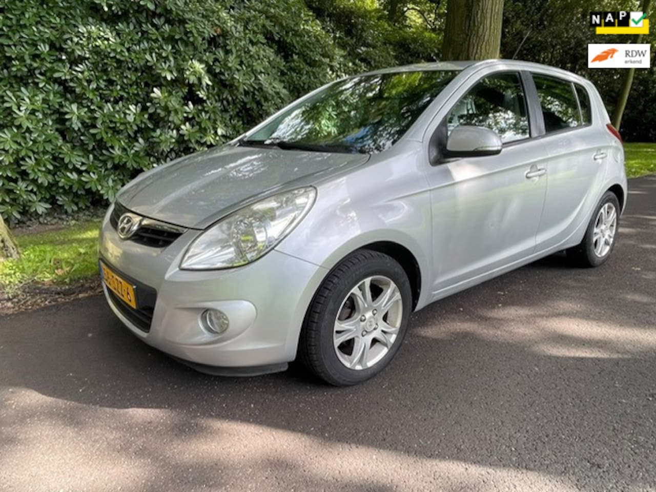 Hyundai i20 - 1.2i Business Edition 1.2i Business Edition - AutoWereld.nl