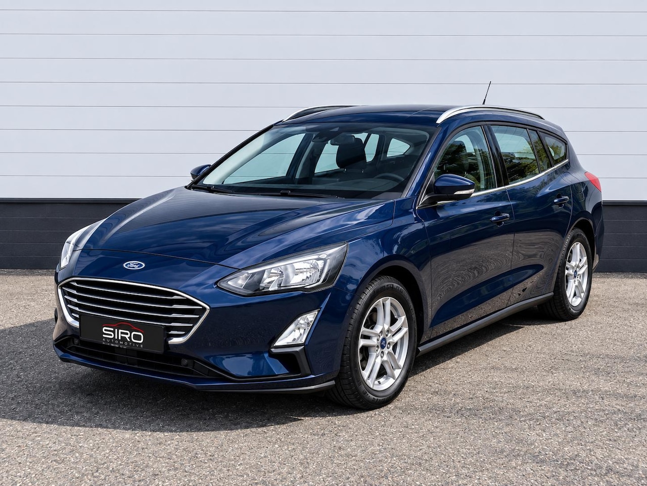 Ford Focus Wagon - 1.0 EcoBoost Business * Carplay * Navi * Garantie - AutoWereld.nl