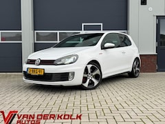 Volkswagen Golf - 2.0 GTI | Xenon | Navigatie | Climate | Stoelverwarming