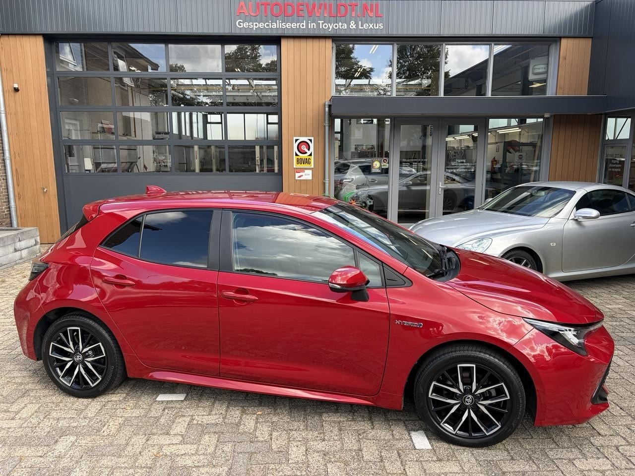 Toyota Corolla - 1.8 Hybrid 140 Smart A/T + 12 MND BOVAG - AutoWereld.nl