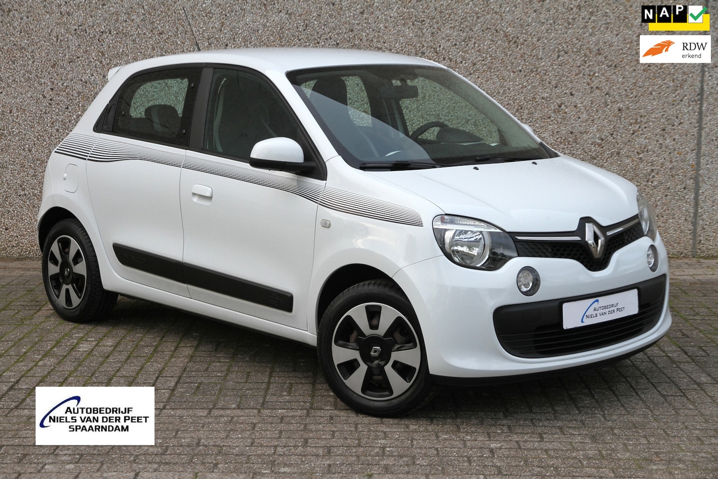 Renault Twingo - 1.0 SCe Collection / Dealer onderhouden / Airco / Bluetooth / Elektrische ramen / Fijne ho - AutoWereld.nl