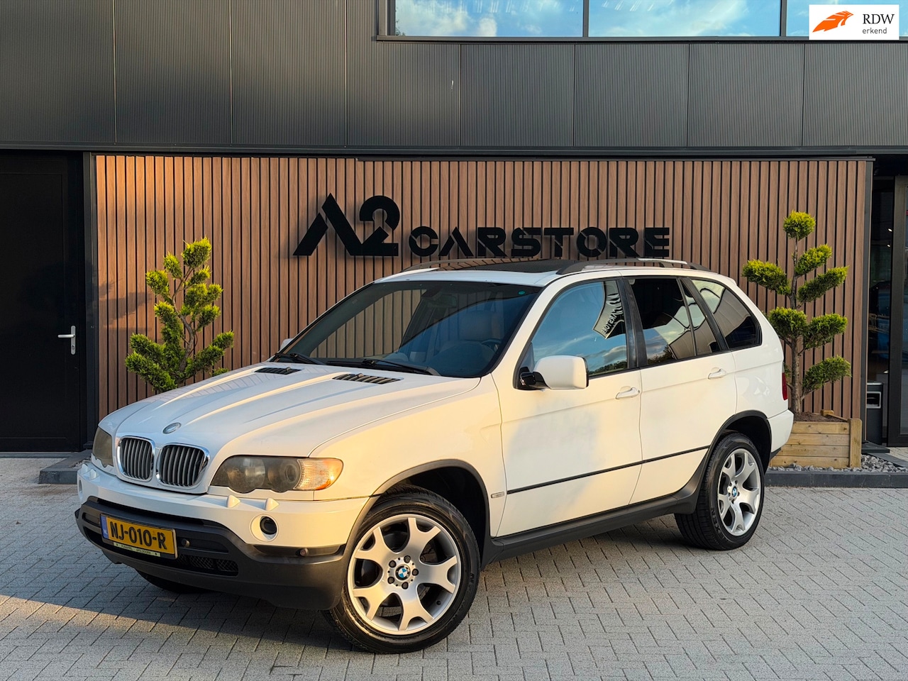 BMW X5 - 4.4i V8 2002 AUTOMAAT LAGE KM - AutoWereld.nl