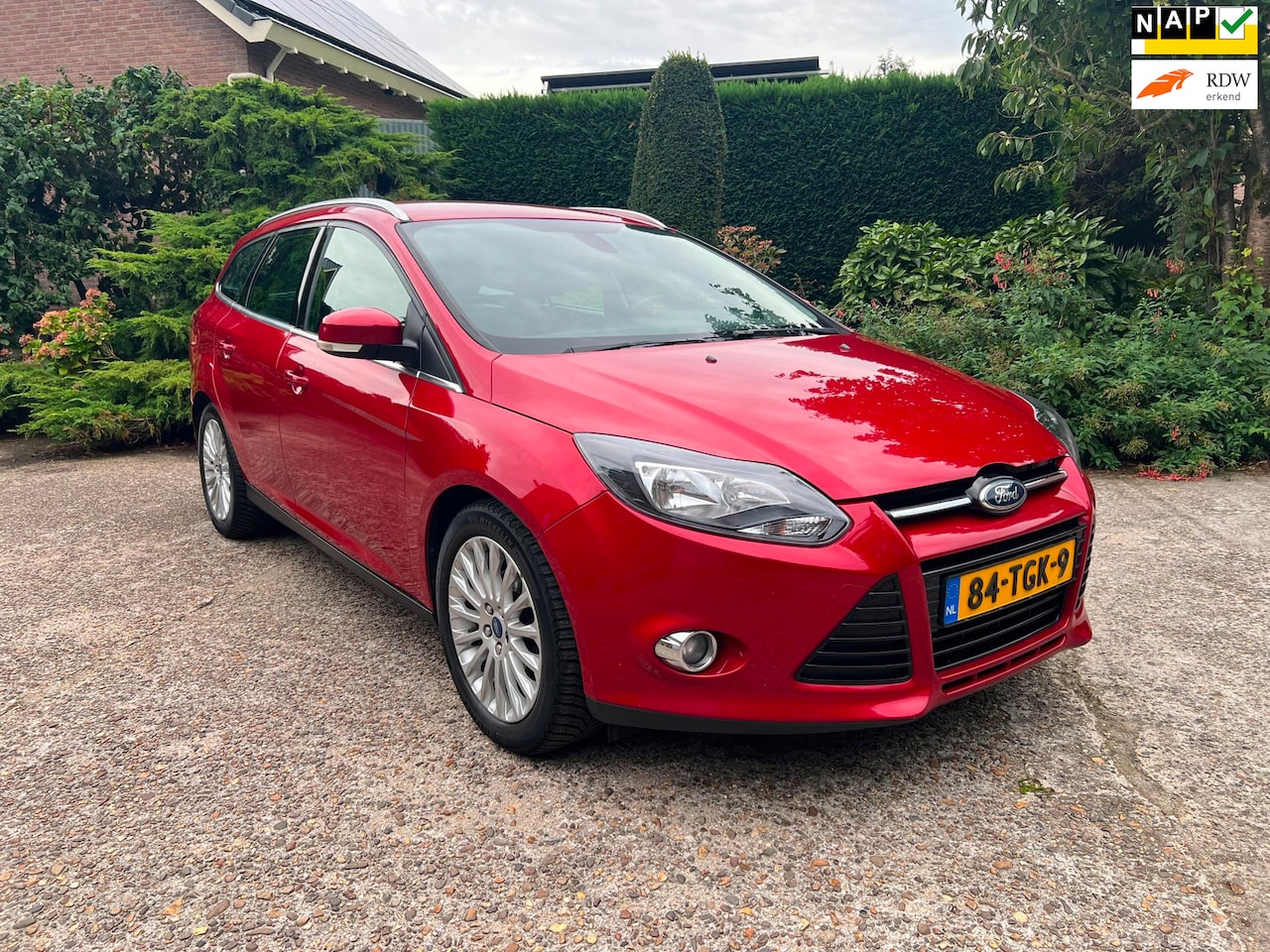 Ford Focus Wagon - 1.6 TI-VCT First Edition 1.6 TI-VCT First Edition, ECC, 17'', Zeer nette auto! - AutoWereld.nl