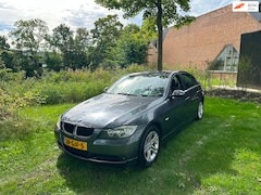 BMW 3-serie - 320i Business Line Airco Cruise Navi
