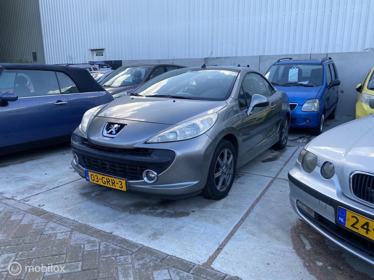 Peugeot 207 CC - 1.6 VTi HANDEL/EXPORT - AutoWereld.nl