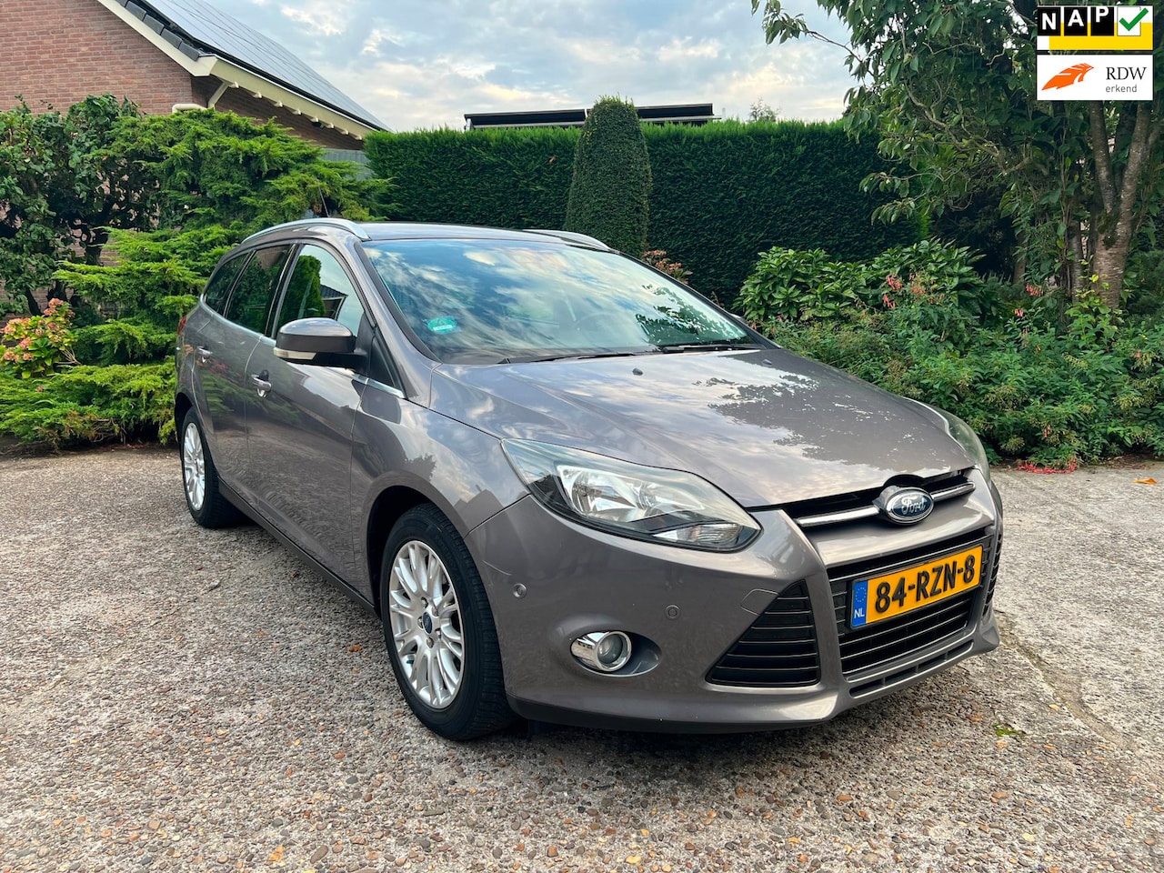 Ford Focus Wagon - 1.6 TI-VCT Titanium 1.6 TI-VCT Titanium, Navi, ParkPilot, ECC, Zeer nette auto! - AutoWereld.nl