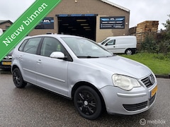 Volkswagen Polo - 1.4 APK 09/2027