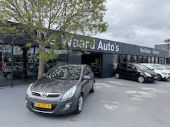Hyundai i20 - 1.4i i-Motion/ automaat/airco/NAP/1e eigenaar/dealer onderhouden/6 maanden garantie