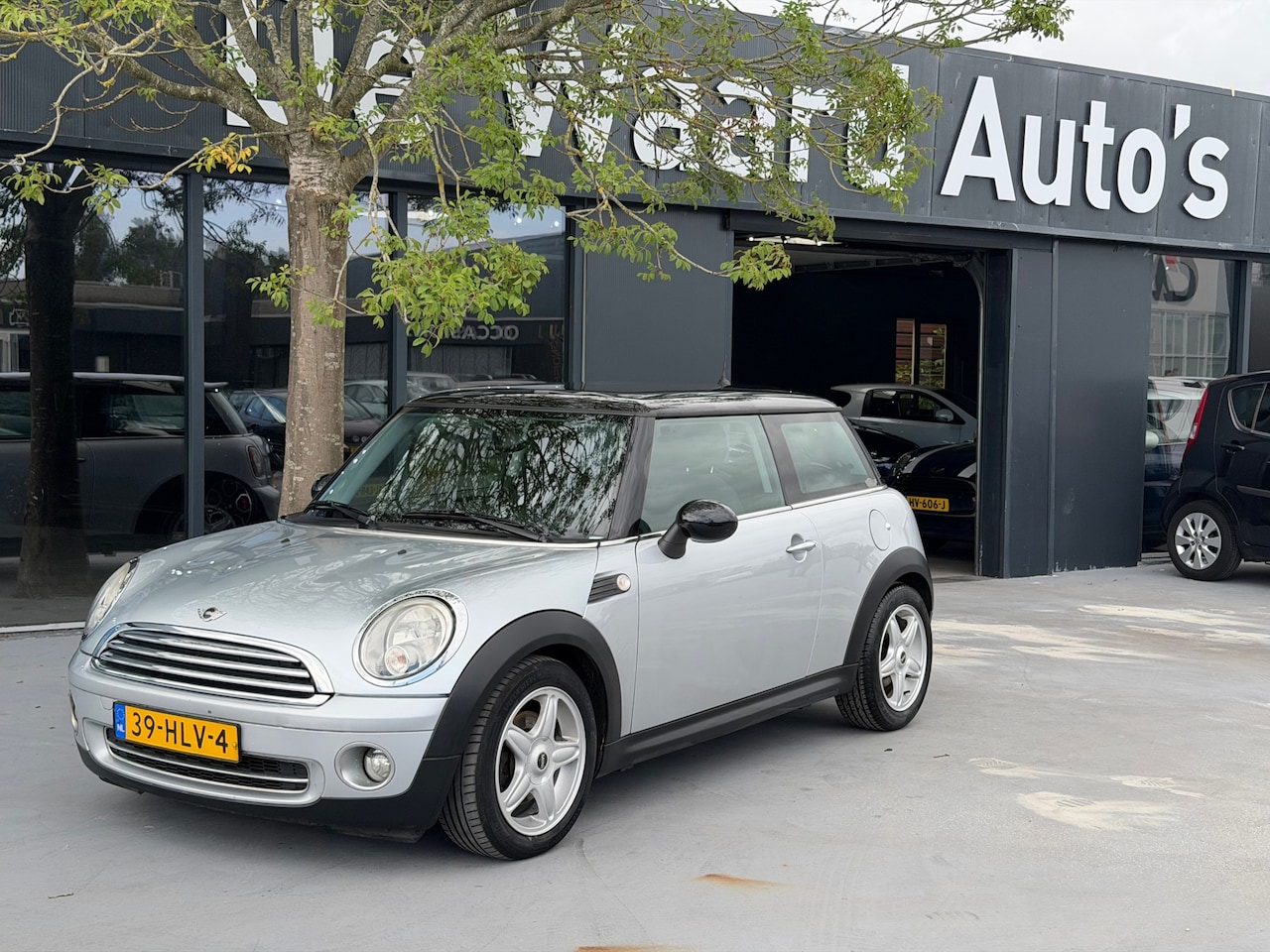 MINI 3-Deurs - 1.6 Cooper Chili/ airco/ cruise/ dealer onderhouden/ NAP/motor pas vervangen/6 maanden gar - AutoWereld.nl