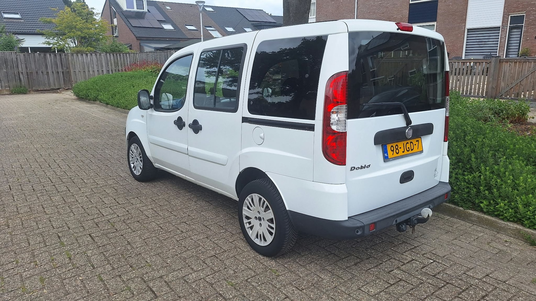 Fiat Doblò - 1.4 Family 7 persoons - AutoWereld.nl