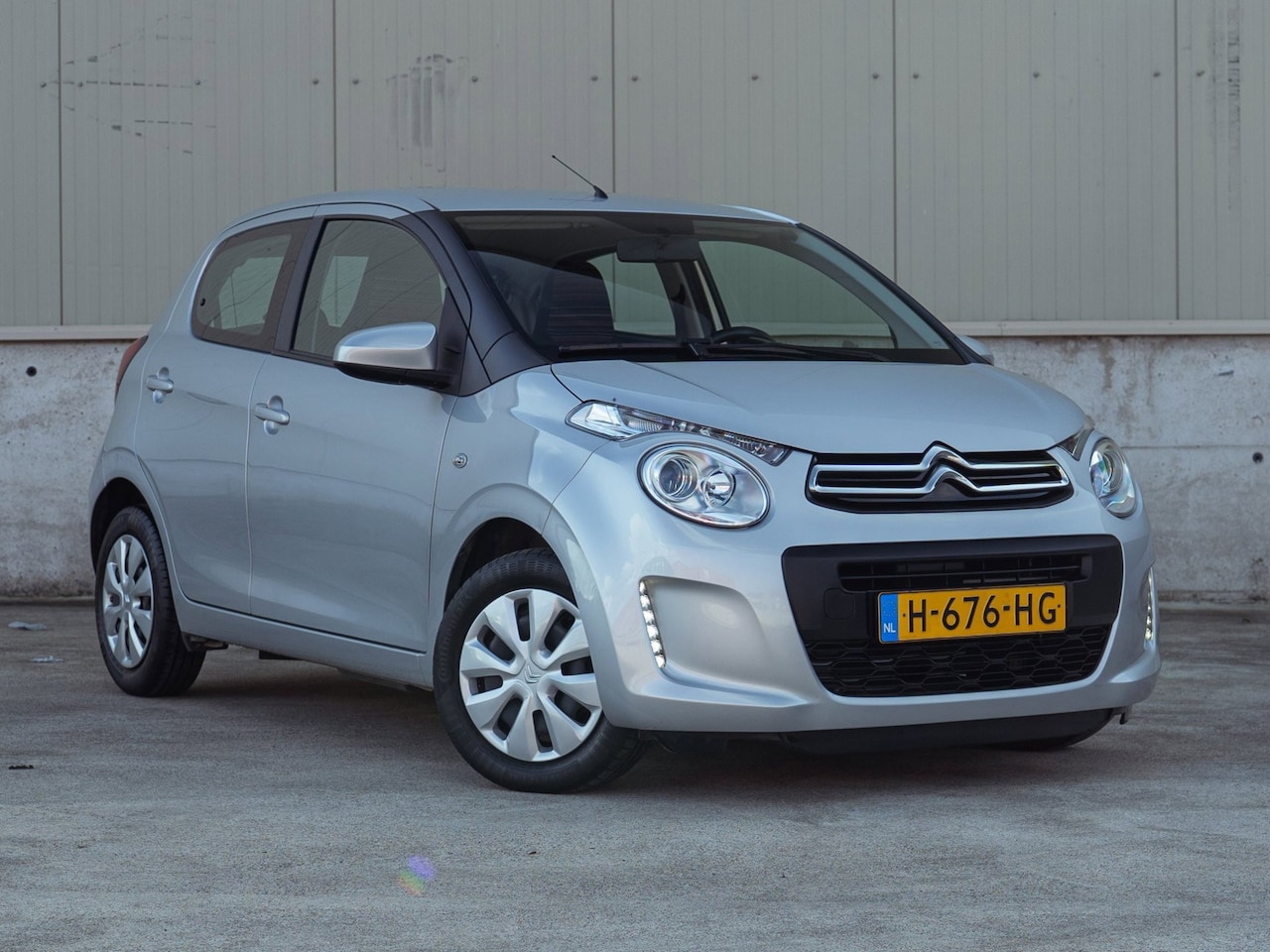 Citroën C1 - 1.0 VTi Feel 72 pk (2020) | 50.207 km | Airco | Carplay | APK tot 01-2028 - AutoWereld.nl