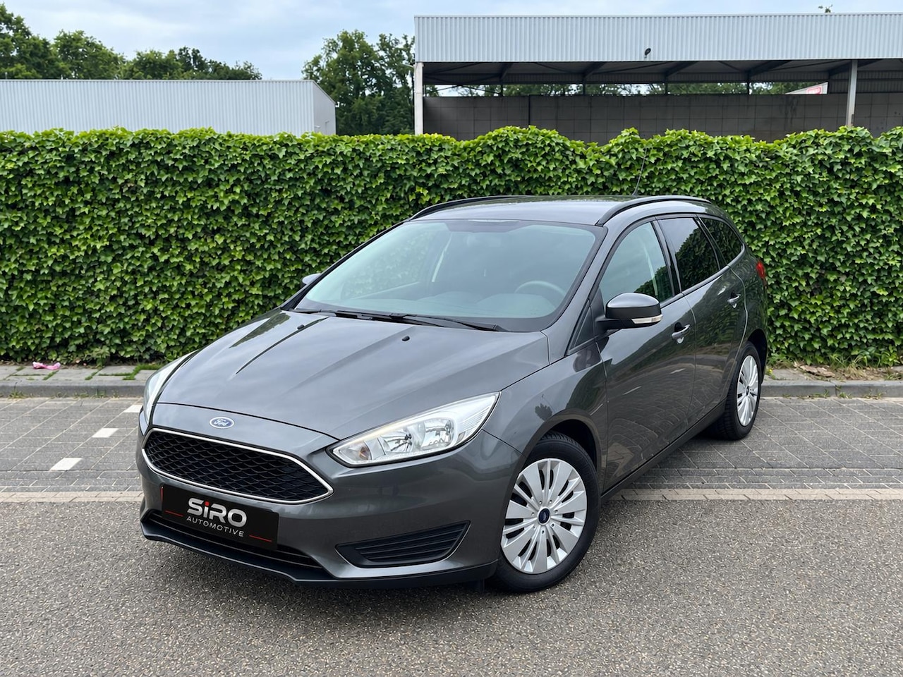 Ford Focus Wagon - 1.0 Edition * Nieuwe Distributie * Carplay * Garantie * - AutoWereld.nl
