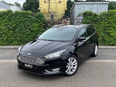 Ford Focus Wagon - 1.0 Titanium * Navi * Nieuwe Distr. * Garantie