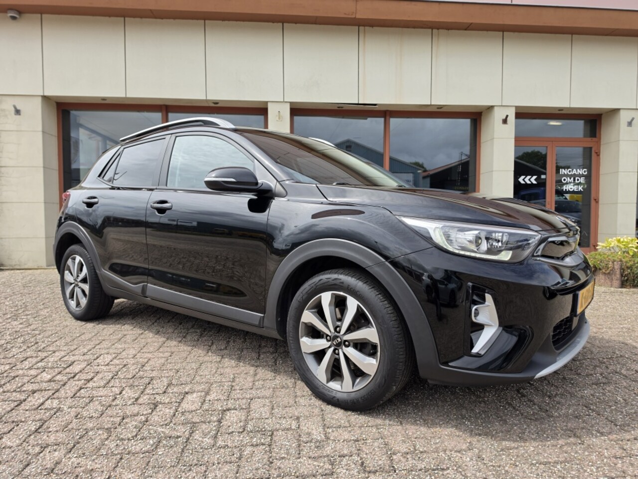 Kia Stonic - 1.0 T-GDi MHEV Dyn+Line | Lane ass | Cruise | Clima | Navi | Lm - AutoWereld.nl