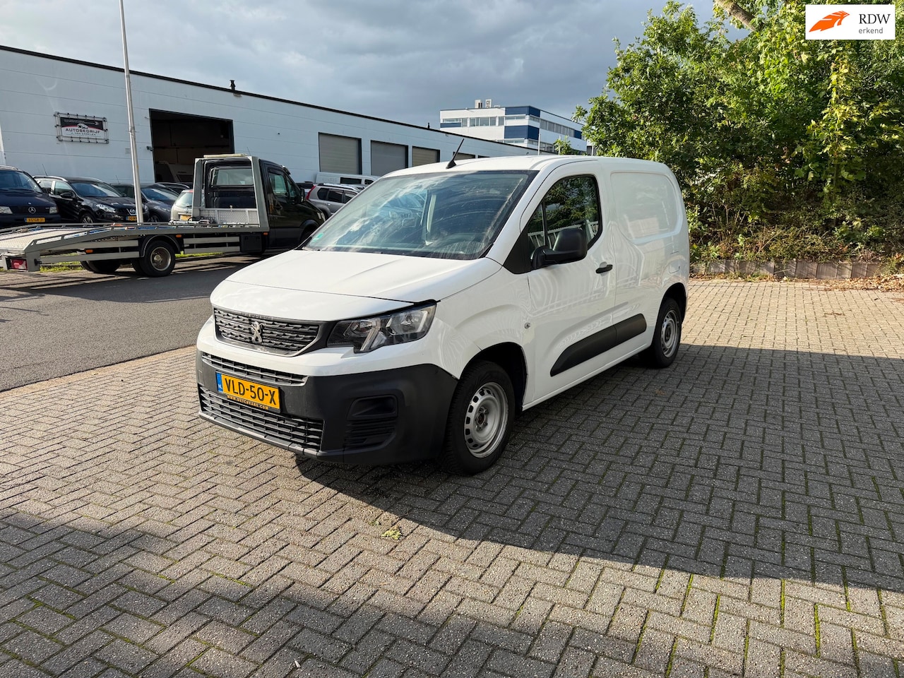 Peugeot Partner - 1.5 BlueHDI Pro 1.5 BlueHDI Pro - AutoWereld.nl