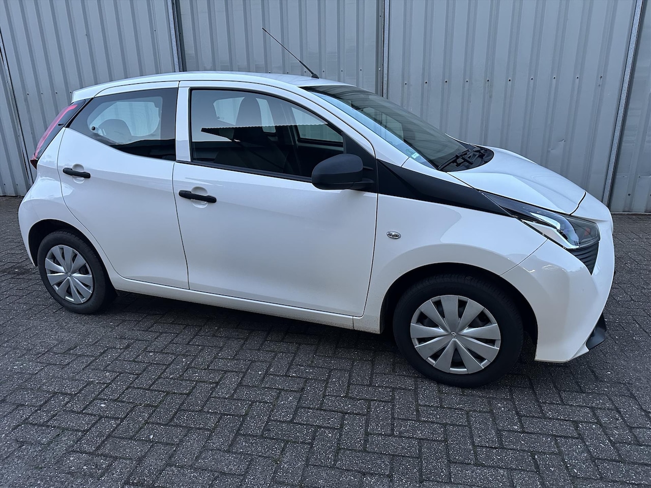 Toyota Aygo - 1.0 VVT-i 72pk 5D - AutoWereld.nl