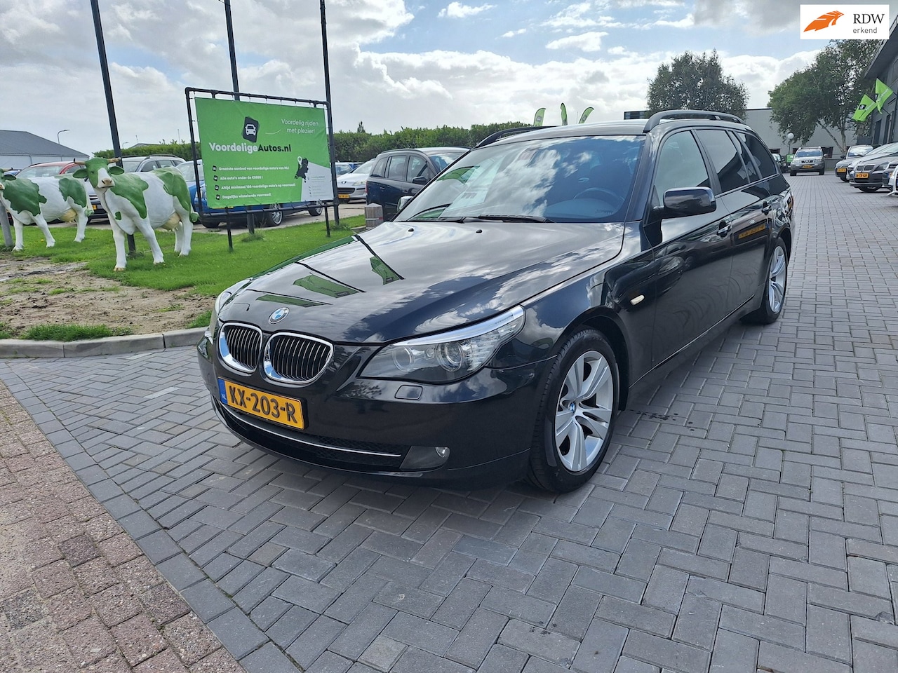 BMW 5-serie Touring - 520i Business Line Edition I / Zeer nette auto - AutoWereld.nl