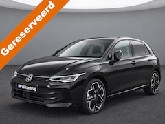 Volkswagen Golf - 1.5 eHybrid 204pk DSG Life Edition / Zwenkbare trekhaak / Dodehoek detectie / Stuur en sto
