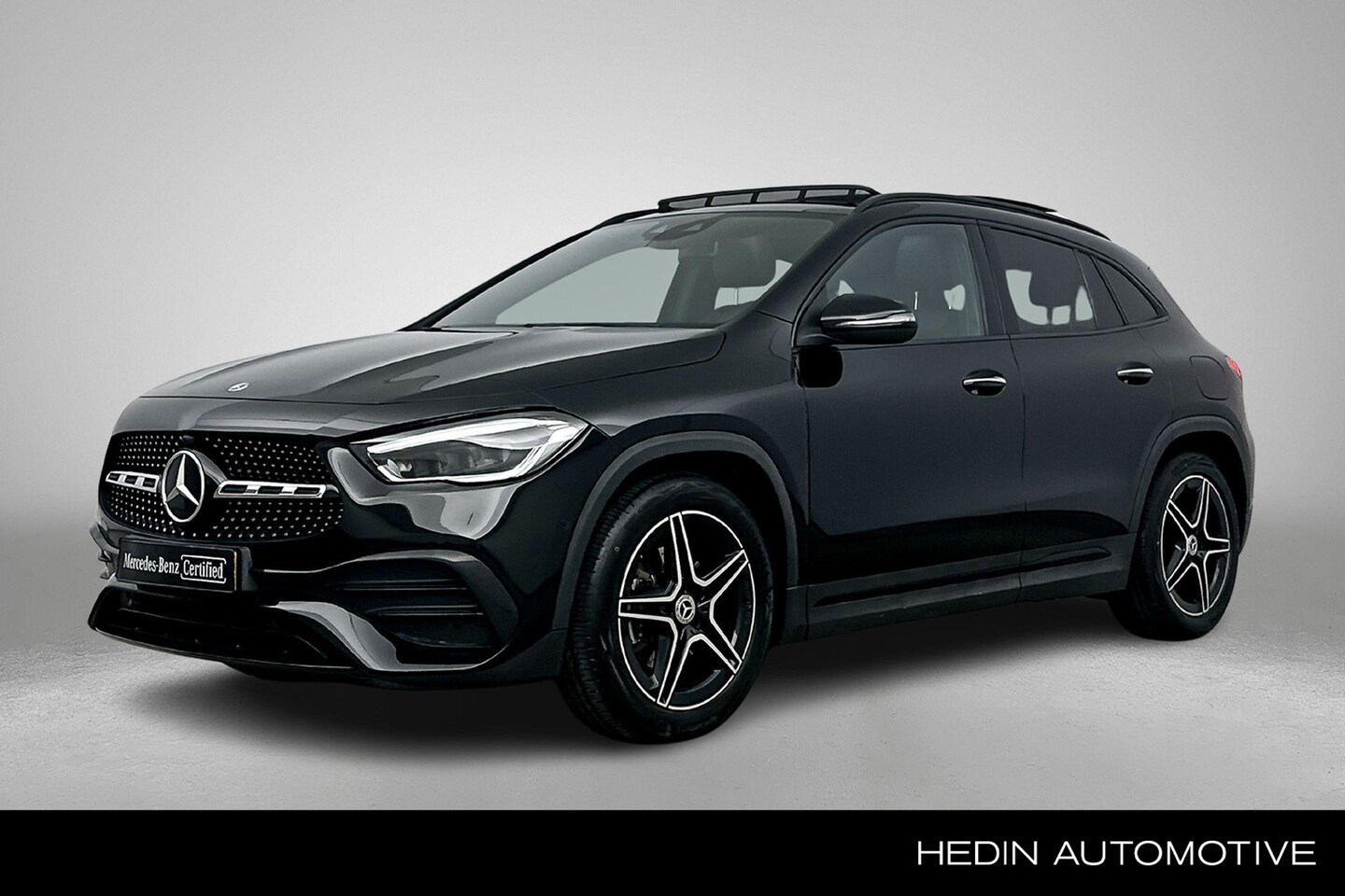 Mercedes-Benz GLA-Klasse - GLA 200 Automaat Business Solution AMG | Premium Plus Pakket | Panoramadak | Parktronic me - AutoWereld.nl