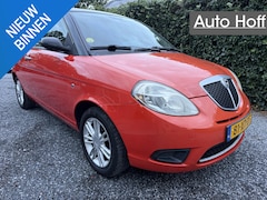 Lancia Y(psilon) - Ypsilon 1.2 B-colore | Airco | Elekt. Ramen | LMV | Radio / CD | Nieuwe APK