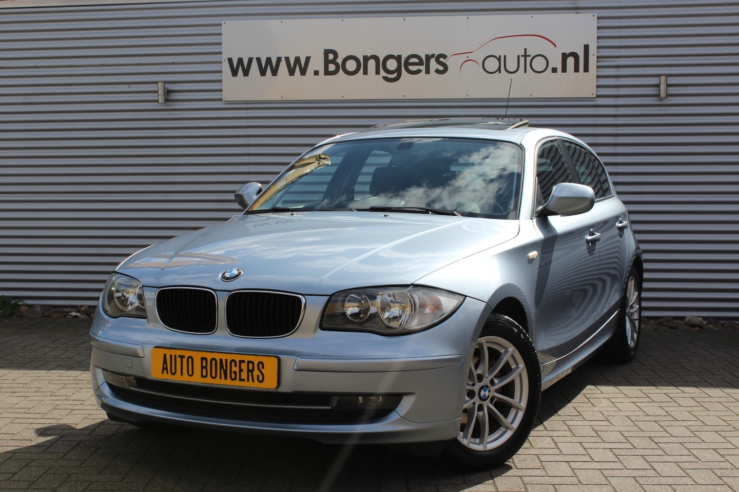 BMW 1-serie - 116i Business Line 5drs - AutoWereld.nl